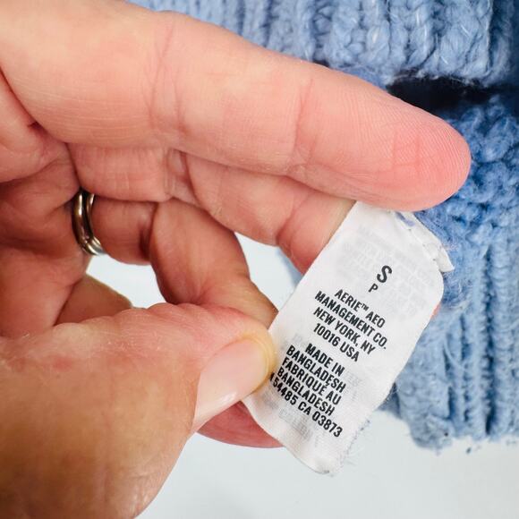 Aerie Colorblock Chunky Knit Sweater Blue Patchwork Cable Knit Size Small - Picture 6 of 7